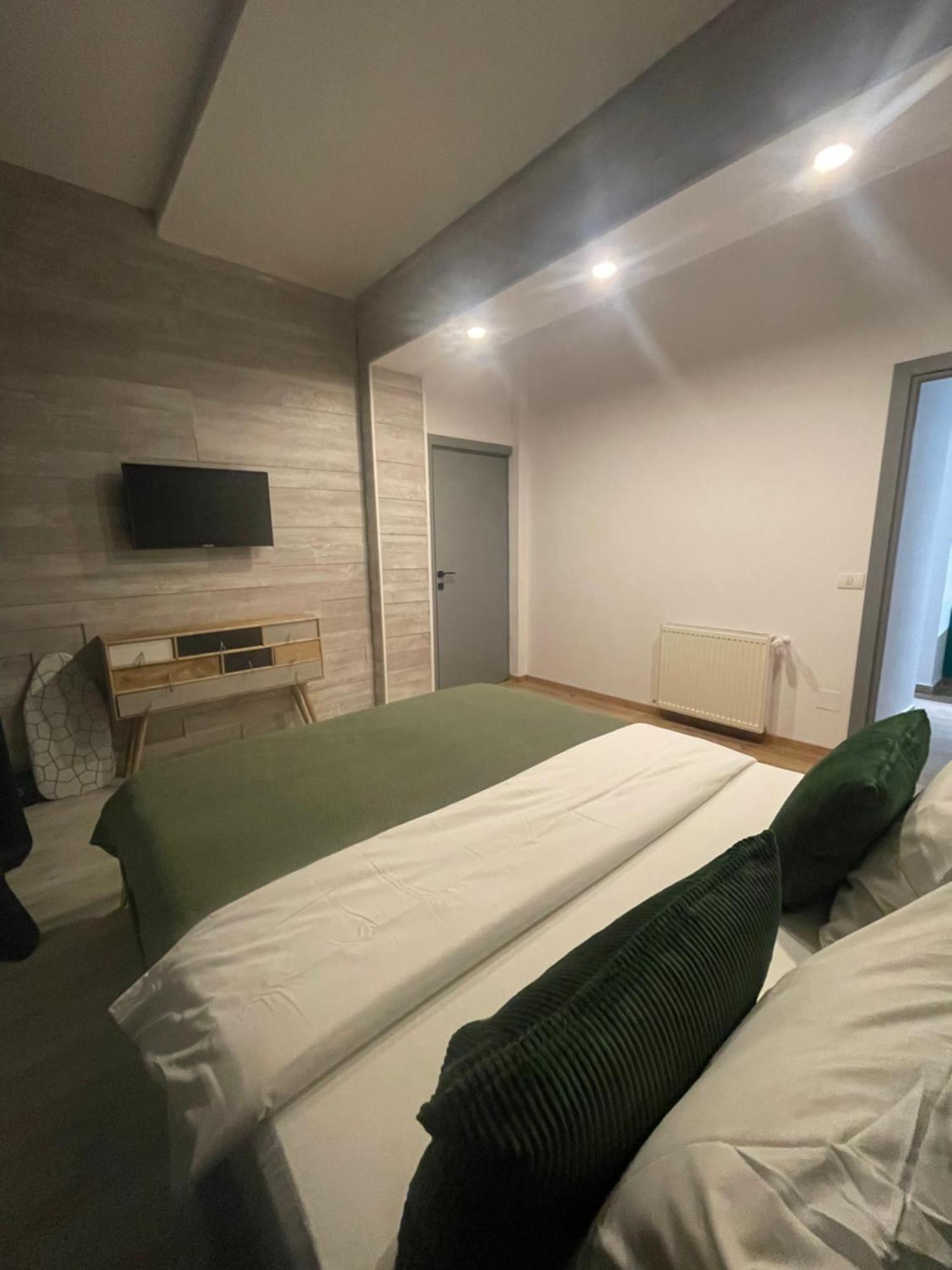 Marisah Residence #3 Otopeni Luaran gambar